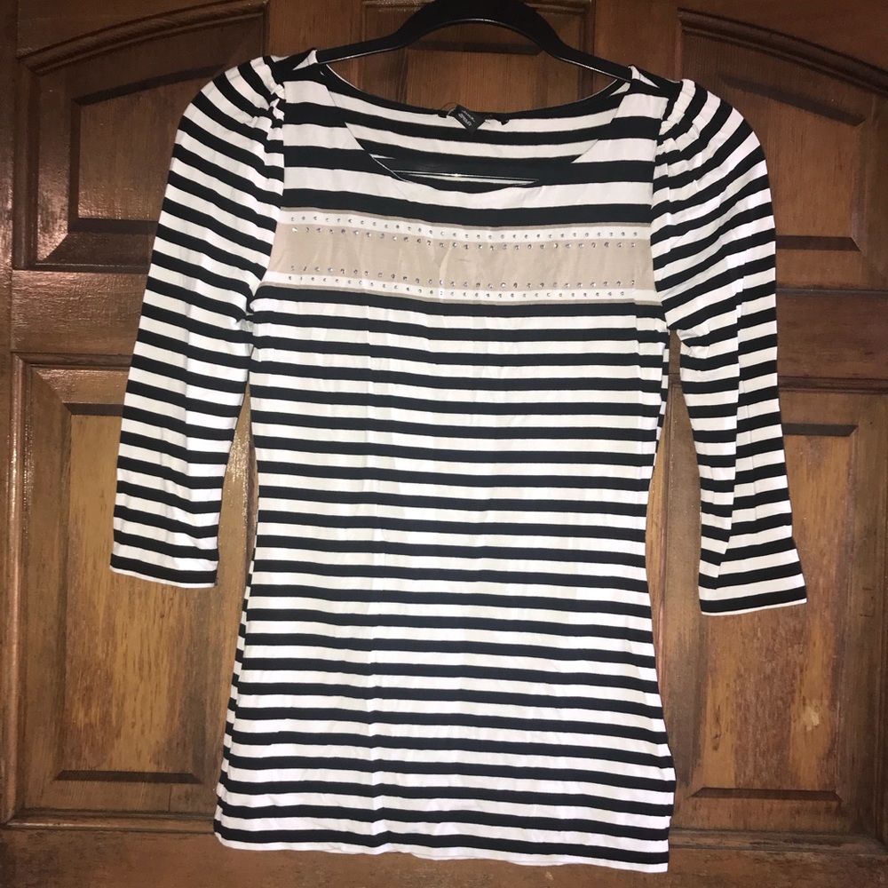 (Petite) Black & White Stripe Tee